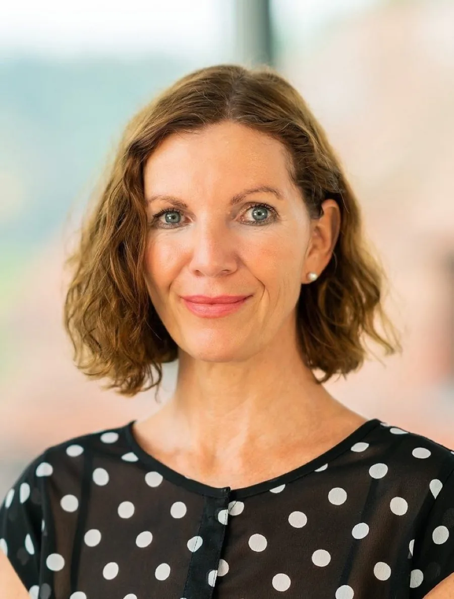 Porträt von Chefärztin Vivien Müller-Prasse